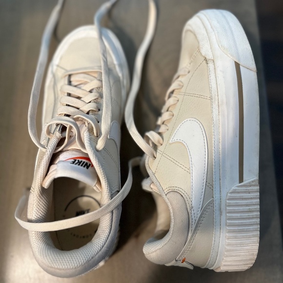 Women's Court Legacy Lift Platform Casual Sneakers - Picture 1 of 2